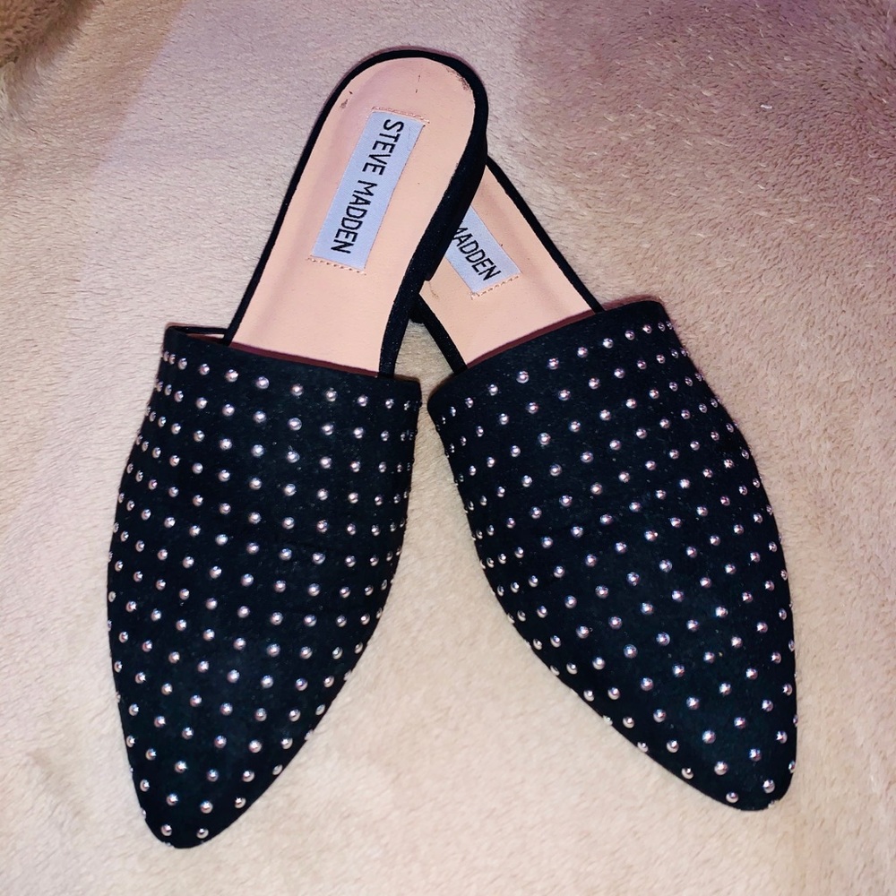 Steve Madden studded flats